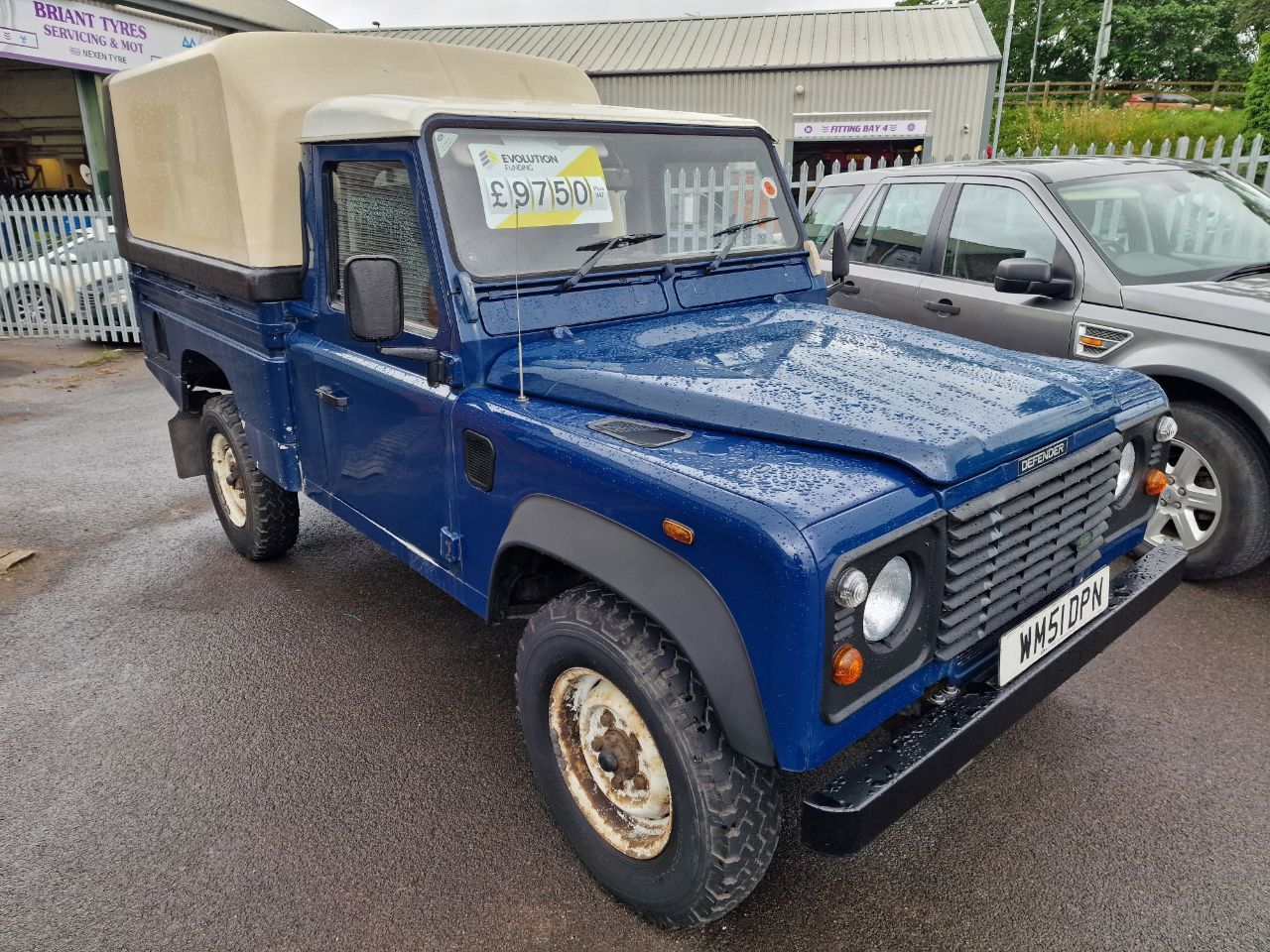 2002 Land Rover Defender